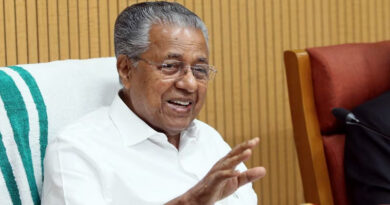 Cm Vijayan Inaugurated Infinity Center In Dubai Said Youth Are Becoming Givers Instead Of Doing Jobs