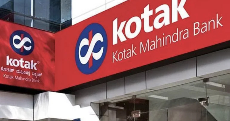 Big Action By Rbi Against Kotak Mahindra Bank, Ban On Adding New Customers