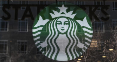 Starbucks Prepares To Lay Off 1100 Employees The Company Said Vacant Positions Will Also Be Eliminated