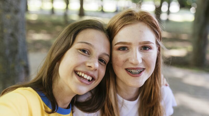 From Braces to Clear Aligners: Guide to Modern Orthodontic Services in Somerset