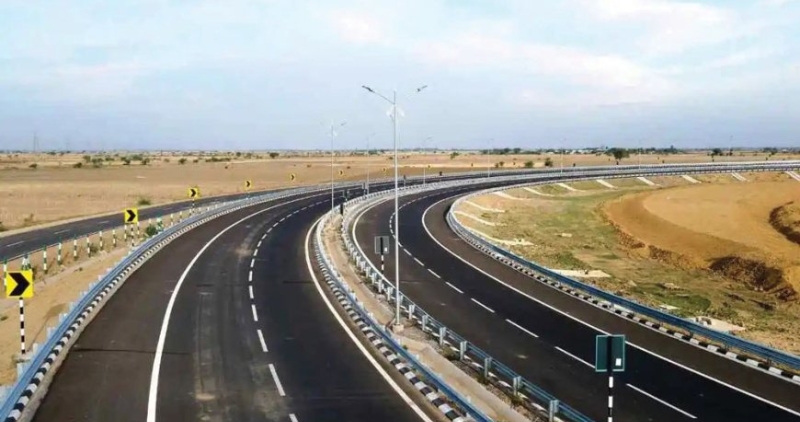 NHAI to Raise ₹35,000 Crore from National Highways! 1,692 KM of Roads to be Monetized in FY27; See the Masterplan NHAI to Raise ₹35,000 Crore from National Highways! 1,692 KM of Roads to be Monetized in FY27; See the Masterplan
