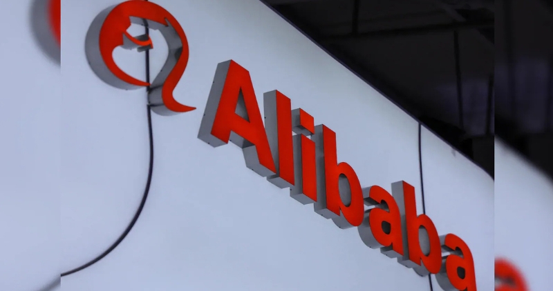 China and the US Clash: Alibaba Bans Anthropic’s Claude Code