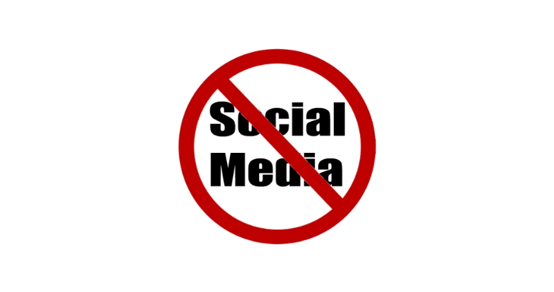 Government May Impose Restrictions on Social Media Use by Children in India Government May Impose Restrictions on Social Media Use by Children in India