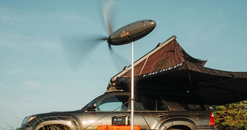 A portable wind turbine has arrived—charge your phone and laptop right from your bag