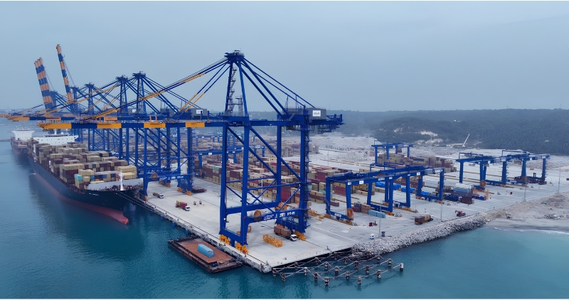 Import-Export Operations Begin at Vizhinjam Port: India’s Reliance on Foreign Transshipment Hubs to Decrease; How Much is Adani Investing?