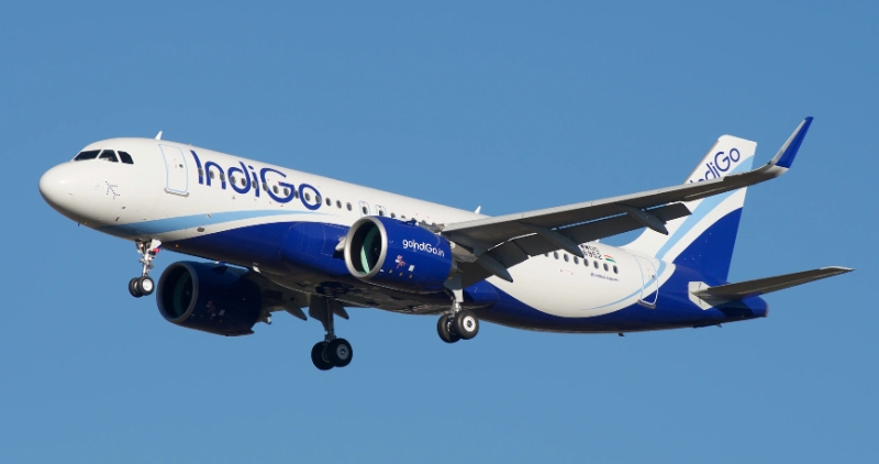 Aviation: High fuel costs lead to a ₹1,879 crore loss for IndiGo; CEO says there is no option but to raise fares Aviation: High fuel costs lead to a ₹1,879 crore loss for IndiGo; CEO says there is no option but to raise fares